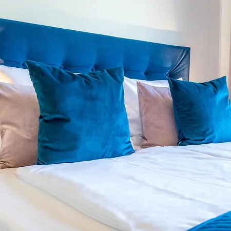 Ambria Rose Apartament *