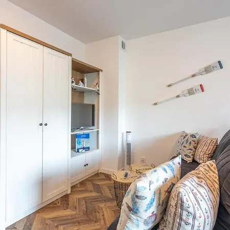 Ambria Rose Apartament *