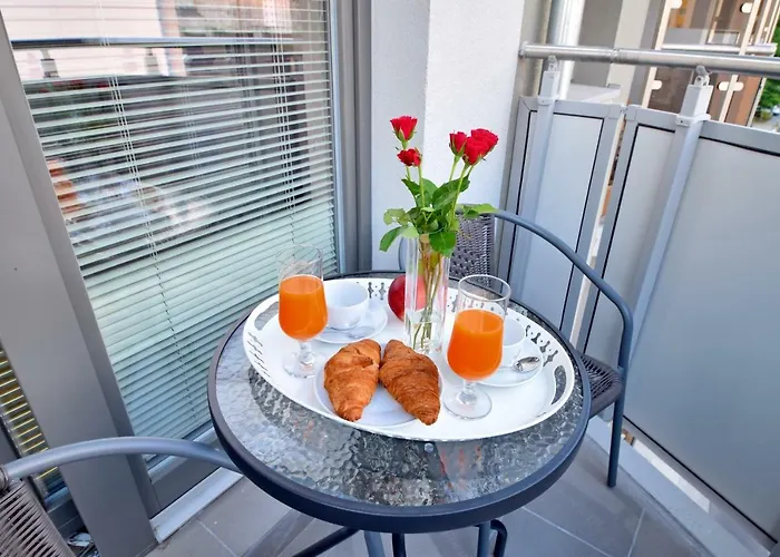 アパート Ambria Rose シフィノウイシチェ